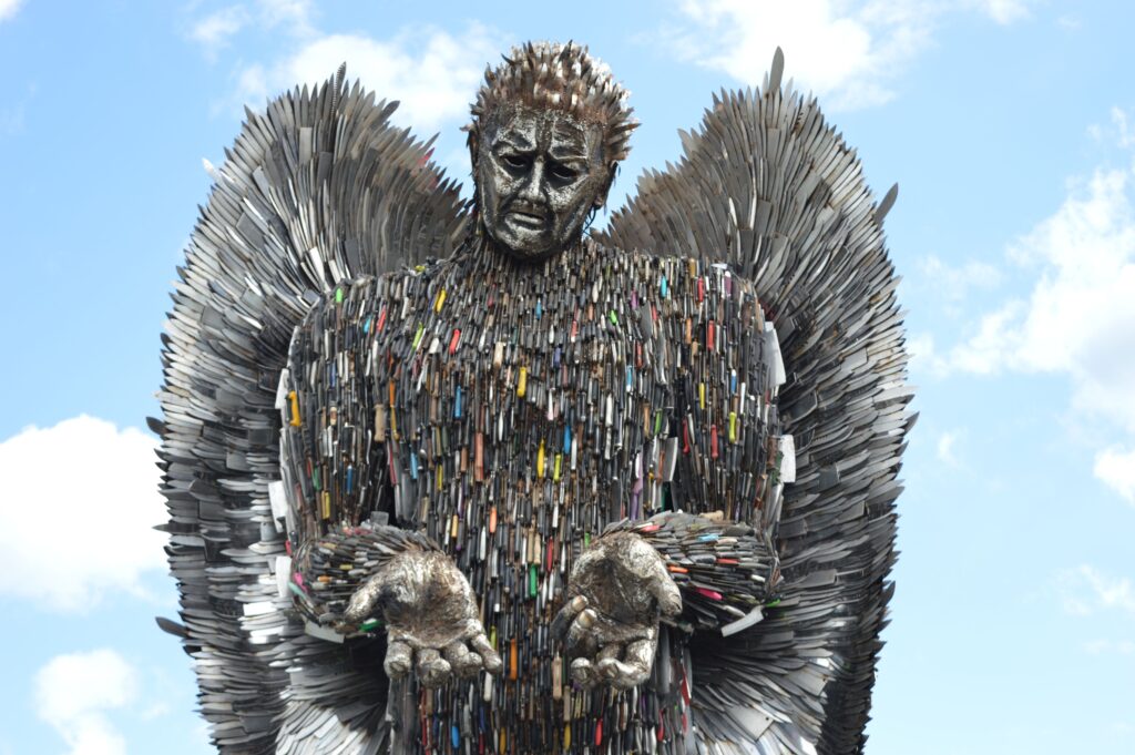 The Knife Angel is Ready to Fly South