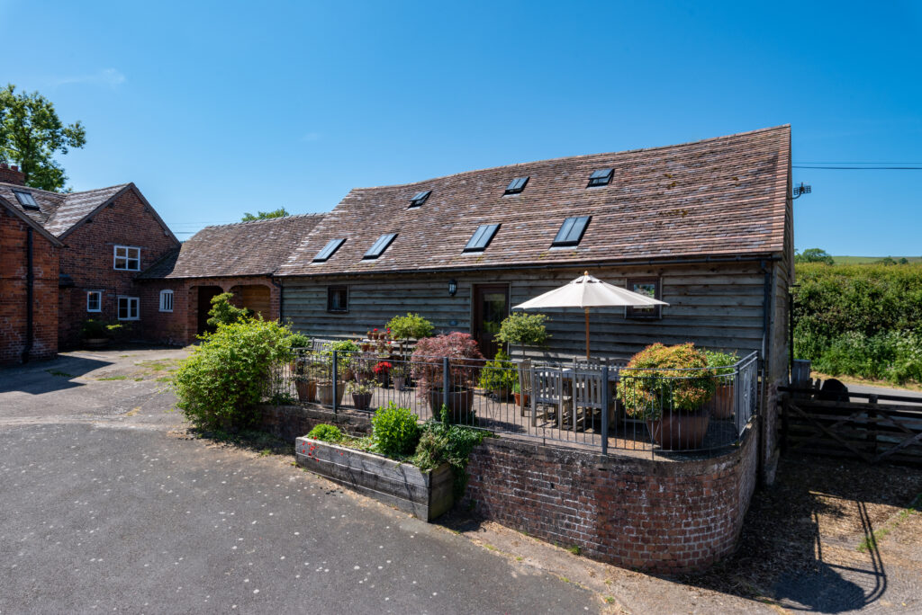 Middle Farm and Cottages