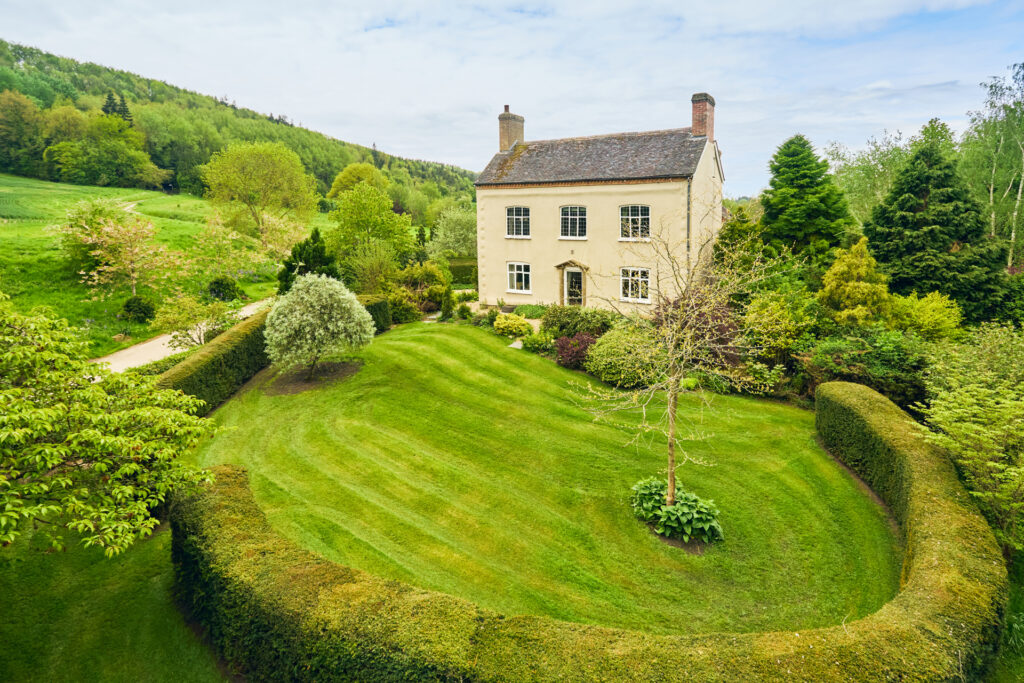 Eaton Manor Country Estate